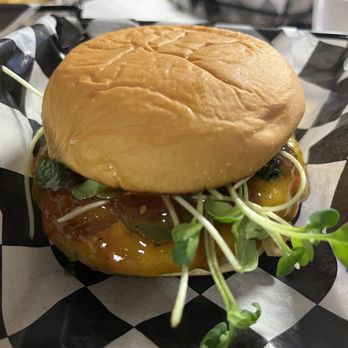 Mission - Cheeseburger with jalapeño and BBQ sauce! - Burgers Near Me - Newport, Rhode Island Mission - Cheeseburger with jalapeño and BBQ sauce! - Burgers Near Me - Newport, Rhode Island