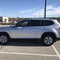 Orlando's Professional Transport - Luxury vehicles