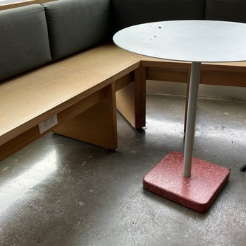 sweetgreen - Healthy Salads, Wraps, and Bowls - Dirty floor/table - Salad Near Me - New York, New York sweetgreen - Healthy Salads, Wraps, and Bowls - Dirty floor/table - Salad Near Me - New York, New York