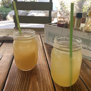Buzzard's - Cadillac margarita and Malibu Rum cocktail - Seafood Near Me - El Encanto de la Laguna, BCS