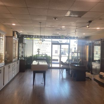 Larchmont Optometrics - Optometrists Near Me - Los Angeles, California Larchmont Optometrics - Optometrists Near Me - Los Angeles, California