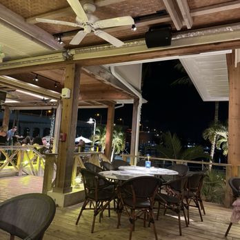 U-Tiki Beach - Seafood Near Me - Jupiter, Florida