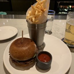 Awesome burger! Awesome burger!