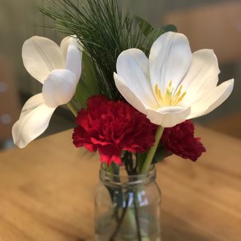 Bakers & Roasters - Part of the lovely ambiance!! - Breakfast & Brunch Near Me - Amsterdam, New Hampshire Bakers & Roasters - Part of the lovely ambiance!! - Breakfast & Brunch Near Me - Amsterdam, New Hampshire