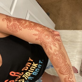 Henna By Dixita - Henna - Henna Artists Near Me Henna By Dixita - Henna - Henna Artists Near Me