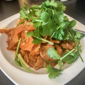 Hunan Bistro - Sliced Ox Tripe with Chili Sauce - Chinese Near Me - Austin, Texas Hunan Bistro - Sliced Ox Tripe with Chili Sauce - Chinese Near Me - Austin, Texas