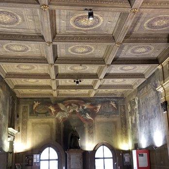 Palazzo D'accursio - Main Hall - Landmarks & Historical Buildings Near Me - Bologna, BO