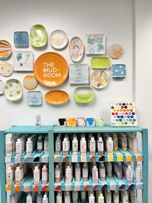 THE MUD ROOM - 62 Photos & 30 Reviews - 1971 E Beltline Ave NE, Grand ...