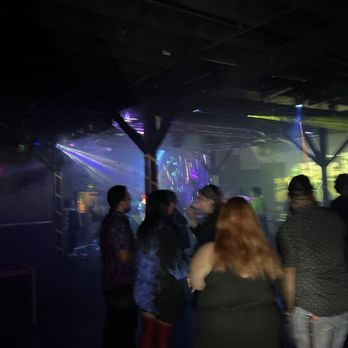 AREA 51 - Updated January 2025 - 127 Photos &amp; 68 Reviews - 451 S 
