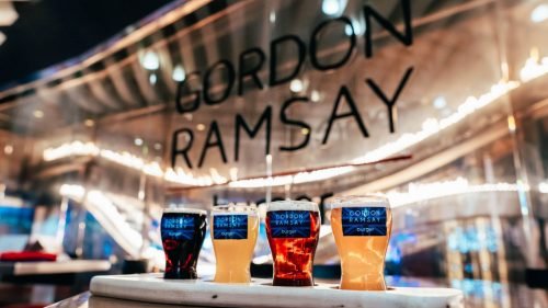 Gordon Ramsay Burger Flamingo by null Gordon Ramsay Burger Flamingo by null