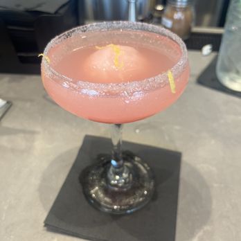 Fixins Soul Kitchen - Mother rose martini - Soul Food Near Me - Tulsa, Oklahoma Fixins Soul Kitchen - Mother rose martini - Soul Food Near Me - Tulsa, Oklahoma