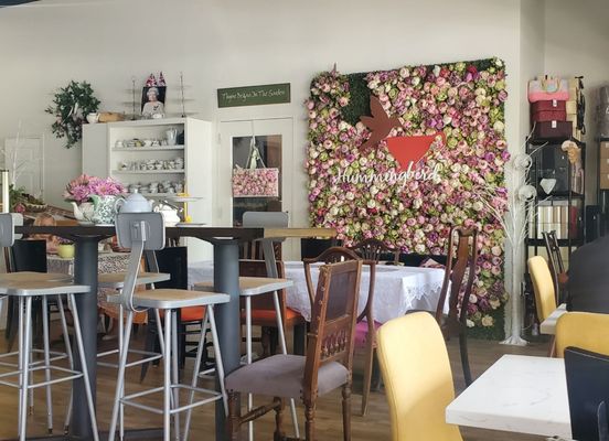 Hummingbird Tea Room & Bakery by null