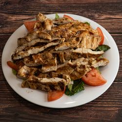Elmora BBQ - Grilled Chicken Salad