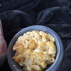 KFC - This is the Mac & Cheese