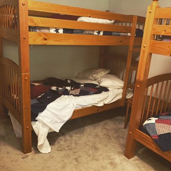 Abbie & Maids - Messy bunk beds - Home Cleaning Near Me Abbie & Maids - Messy bunk beds - Home Cleaning Near Me