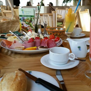 Tropenhaus Café - Cafes Near Me - Seebad Bansin, MV Tropenhaus Café - Cafes Near Me - Seebad Bansin, MV
