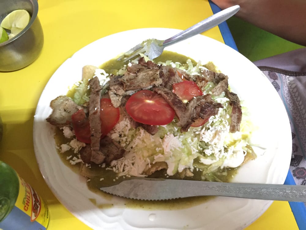 Carnitas y Mariscos Cuauhtémoc