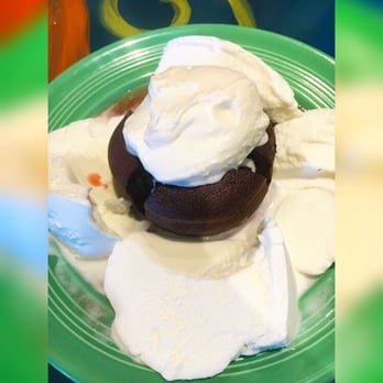 Rob’s Rum Kitchen - Even though our bellies were full, the molten chocolate cake was worth it. There were no leftovers. - Caribbean Near Me - Waveland, Mississippi