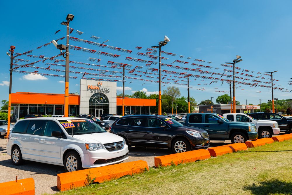 NEW WAY MOTORS Updated September 2024 28 Photos 10500 W 8 Mile Rd