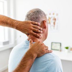 Lapine Family Chiropractic Clinic - Dr. Lapine can help with your neck and back pain.