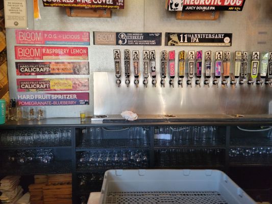 Calicraft Brewing Company by null