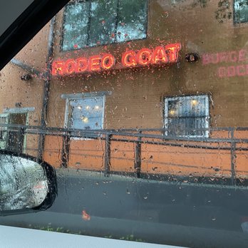 Rodeo Goat - Outside - Burgers Near Me - Houston, Texas