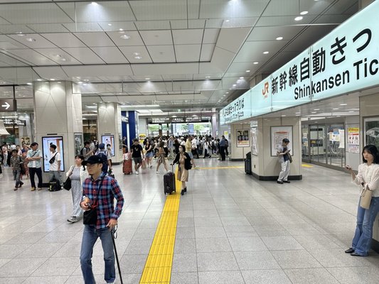 Tokyo Station by null