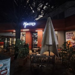 Café Mezzo - Blick aufs Lokal