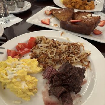 Oceano Bistro - Steak and Eggs and Fried French Toast - Seafood Near Me - Clayton, Missouri Oceano Bistro - Steak and Eggs and Fried French Toast - Seafood Near Me - Clayton, Missouri
