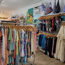 Cheeky Beach Island - Clothing