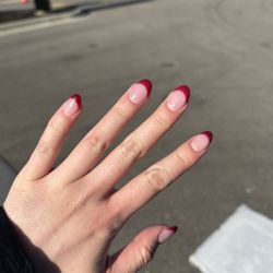 4k Nails