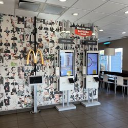 McDonald's - Inside