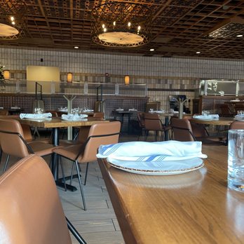 Casi Cielo - Unique style - Cocktail Bars Near Me - Atlanta, Georgia
