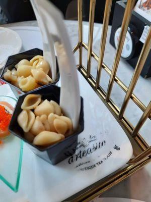 Arteastiq @ Mandarin Gallery by null