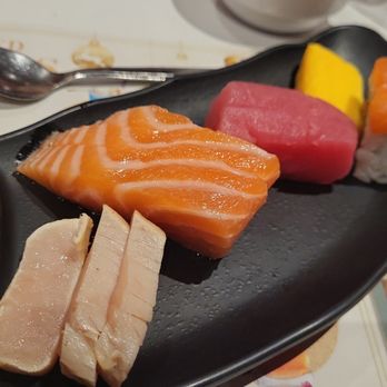 Dragon Legend - Chinese Near Me - Markham, Ontario