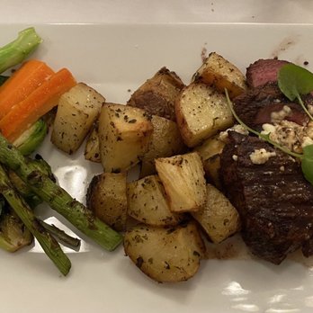 The Growers Pub - Flat iron steak - Steakhouses Near Me - Salinas, California The Growers Pub - Flat iron steak - Steakhouses Near Me - Salinas, California