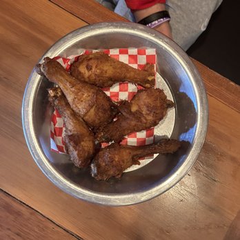 The Eagle Short North - 1/4 Chicken Dark Meat - American Near Me - Columbus, Ohio