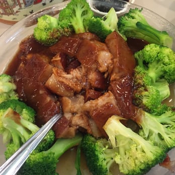 Great Taste Chinese Restaurant - Braised pork with broccoli - Chinese Near Me - Calgary, Alberta Great Taste Chinese Restaurant - Braised pork with broccoli - Chinese Near Me - Calgary, Alberta