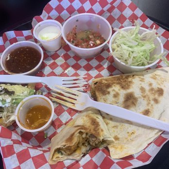 Lolis Tacos - Gandy  - Mexican Near Me - Tampa, Florida