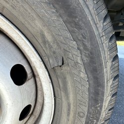 Avis Car Rental - Sliced side walls