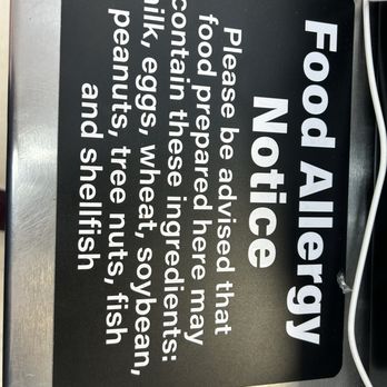 Banh Mi Mi - Signage - Juice Bars & Smoothies Near Me - Sacramento, California