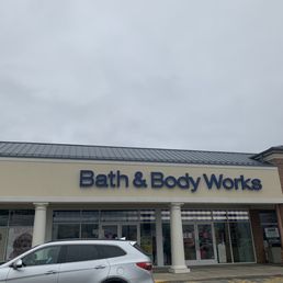 Exterior photo of Bath & Body Works - Lewis Center, Ohio Exterior photo of Bath & Body Works - Lewis Center, Ohio