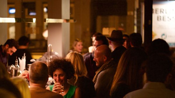 Bar Milano by null