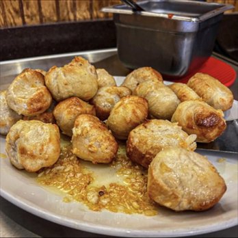 Monte Cello's Pizza - Pizza Near Me - Wexford, Pennsylvania