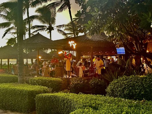 Duke's Beach House Maui by null