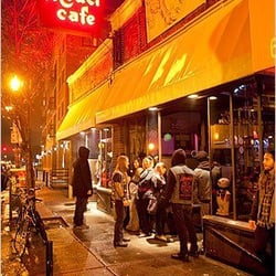Model Café