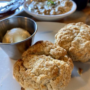 Fond - Biscuits and Gravy - Asian Fusion Near Me - Lahaina, Hawaii