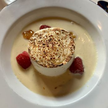Brasserie Liberte - Ile Flottante (floating island) - French Near Me - Washington, DC, District of Columbia