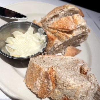 Old Ebbitt Grill - bread service - Bars Near Me - Washington, DC, District of Columbia Old Ebbitt Grill - bread service - Bars Near Me - Washington, DC, District of Columbia