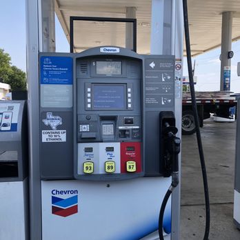 Chevron - Pump - Gas Stations Near Me - Grapevine, Texas